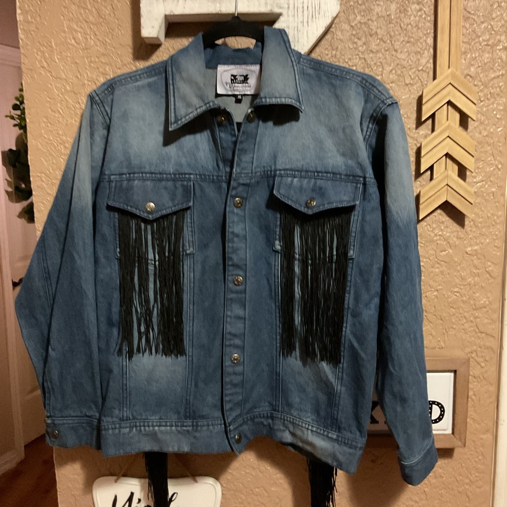 The Whole Herd Denim Cowboy Customized Jean Jacket Black Fringe Women’s Size XL